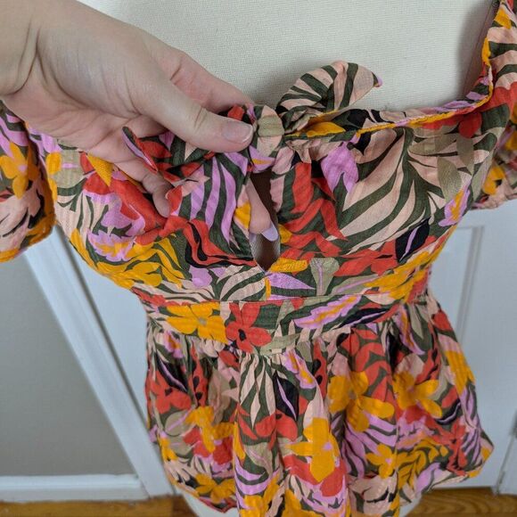 LOFT | Tropical Floral Print Peplum Blouse Size Large - Picture 4 of 9